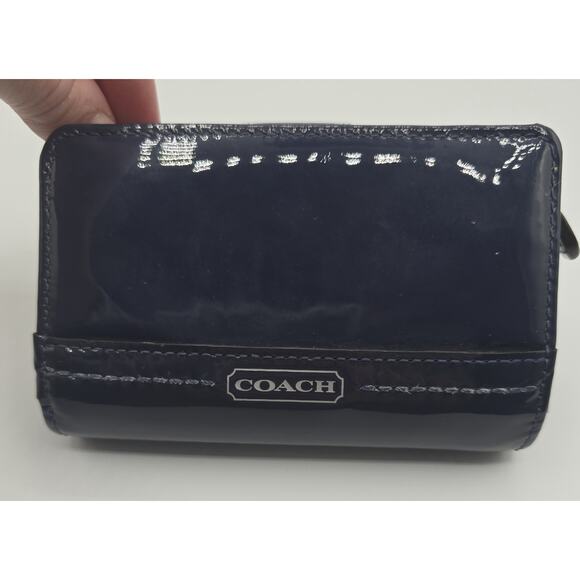 COACH Shiny Patent Leather Snap Card Case Wallet Navy Blue - Picture 2 of 10
